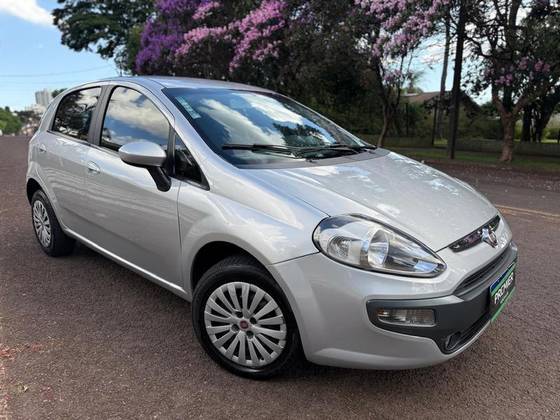 FIAT PUNTO 1.6 ESSENCE 16V FLEX 4P AUTOMATIZADO FIAT PUNTO 1.6 ESSENCE 16V FLEX 4P AUTOMATIZADO